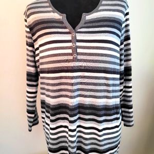 Croft & Barrow gray top sz XL long sleeve v-neck